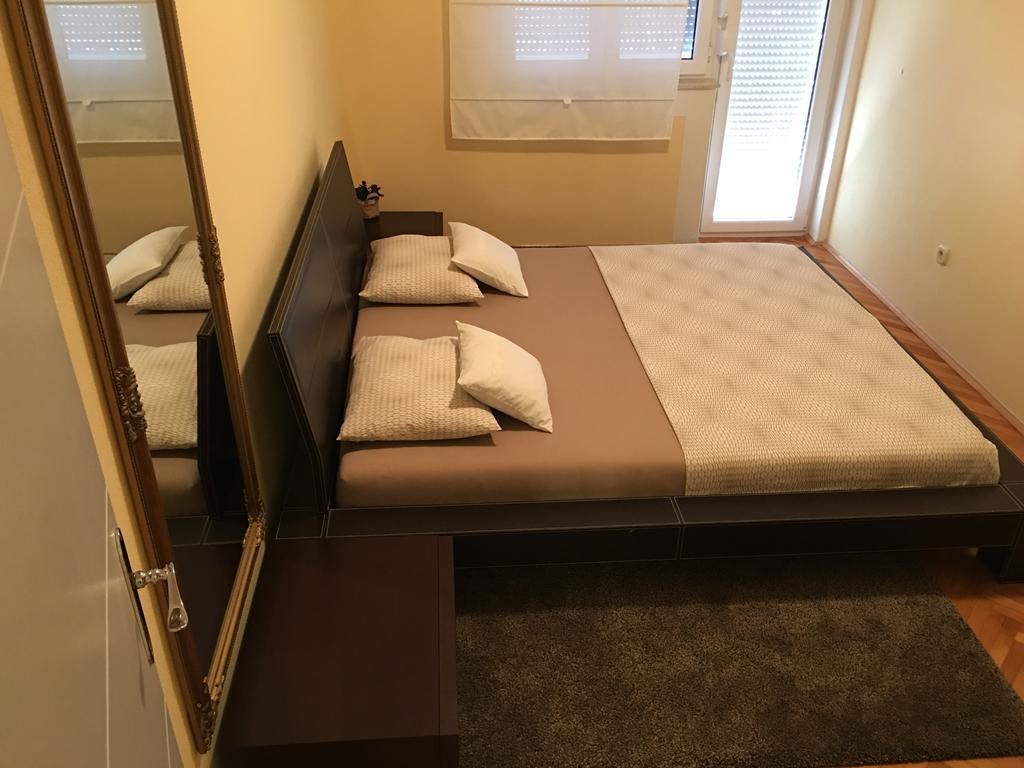 Apartment Satus Podstrana Kültér fotó